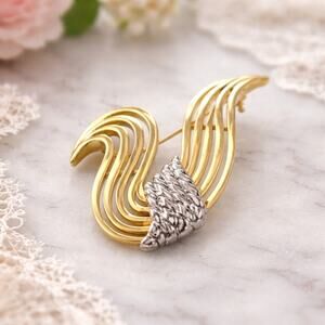 Vintage Gold & Silver Statement Brooch Elegant Modernist Ribbon Pin